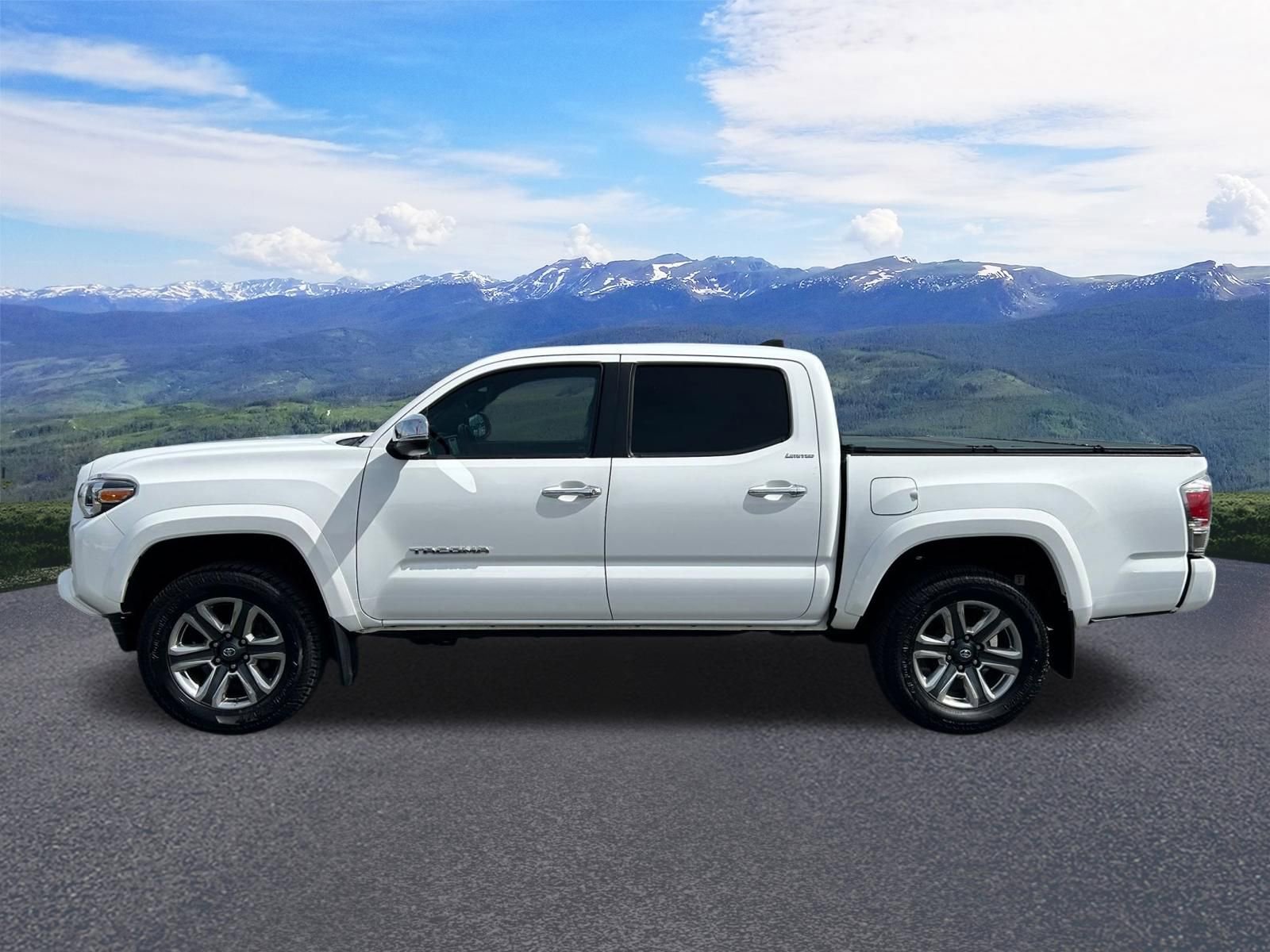 Used 2019 Toyota Tacoma Limited image 2