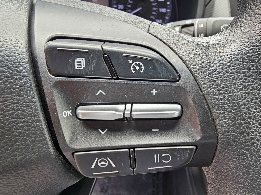 Certified 2023 Hyundai Kona SEL FWD image 22