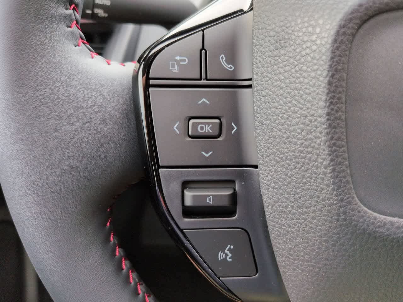 New 2027 Toyota Prius Plug-In Hybrid FWD image 24