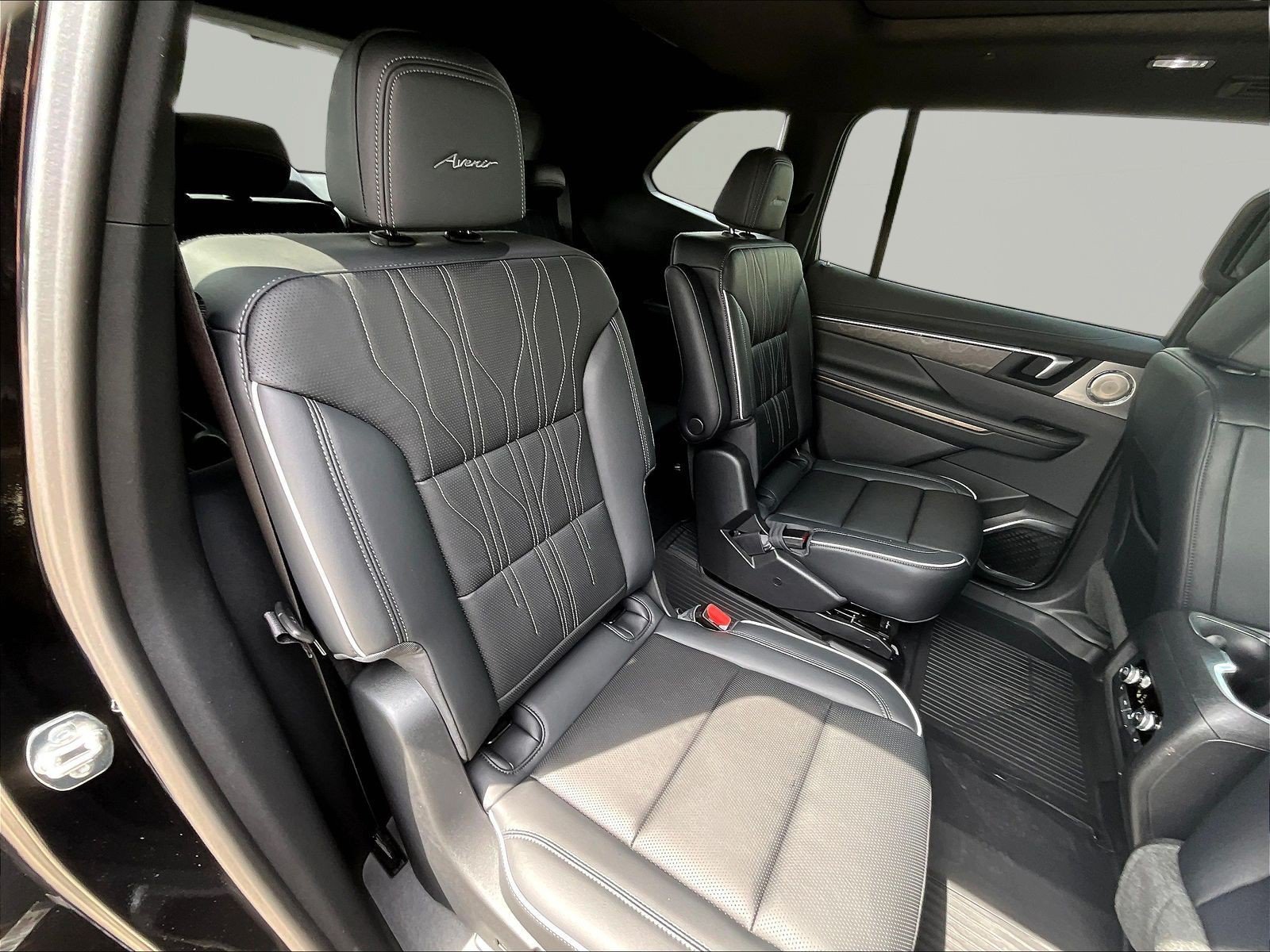 New 2026 Buick Enclave Avenir w/ Super Cruise Package FWD image 20
