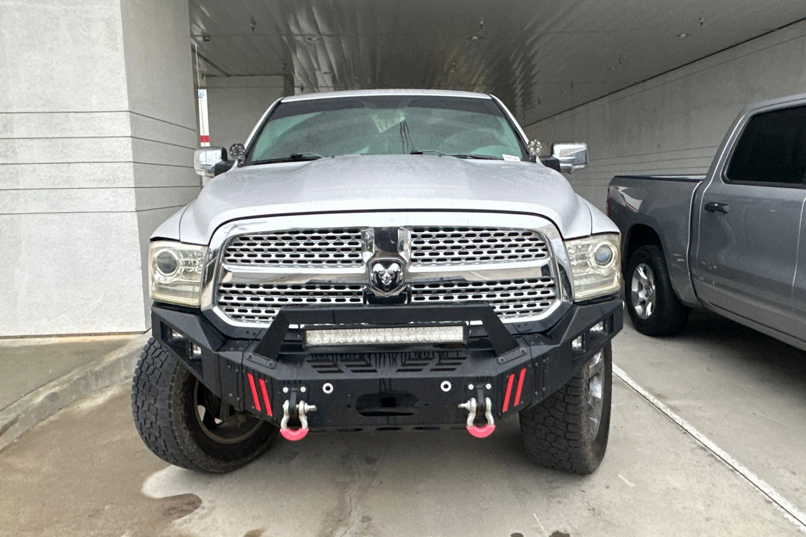 Used 2017 RAM 1500 Laramie w/ Convenience Group image 7