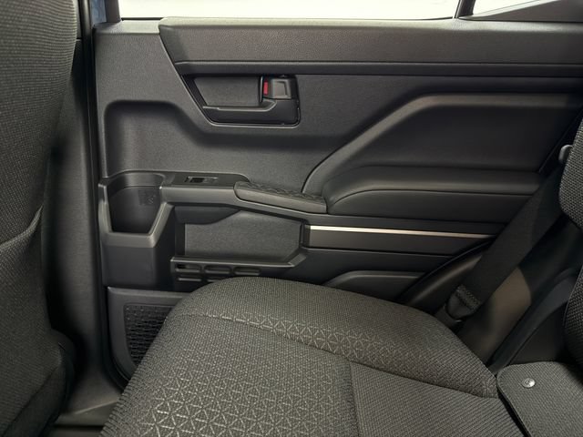 New 2026 Toyota 4Runner SR5 AWD/4WD image 33