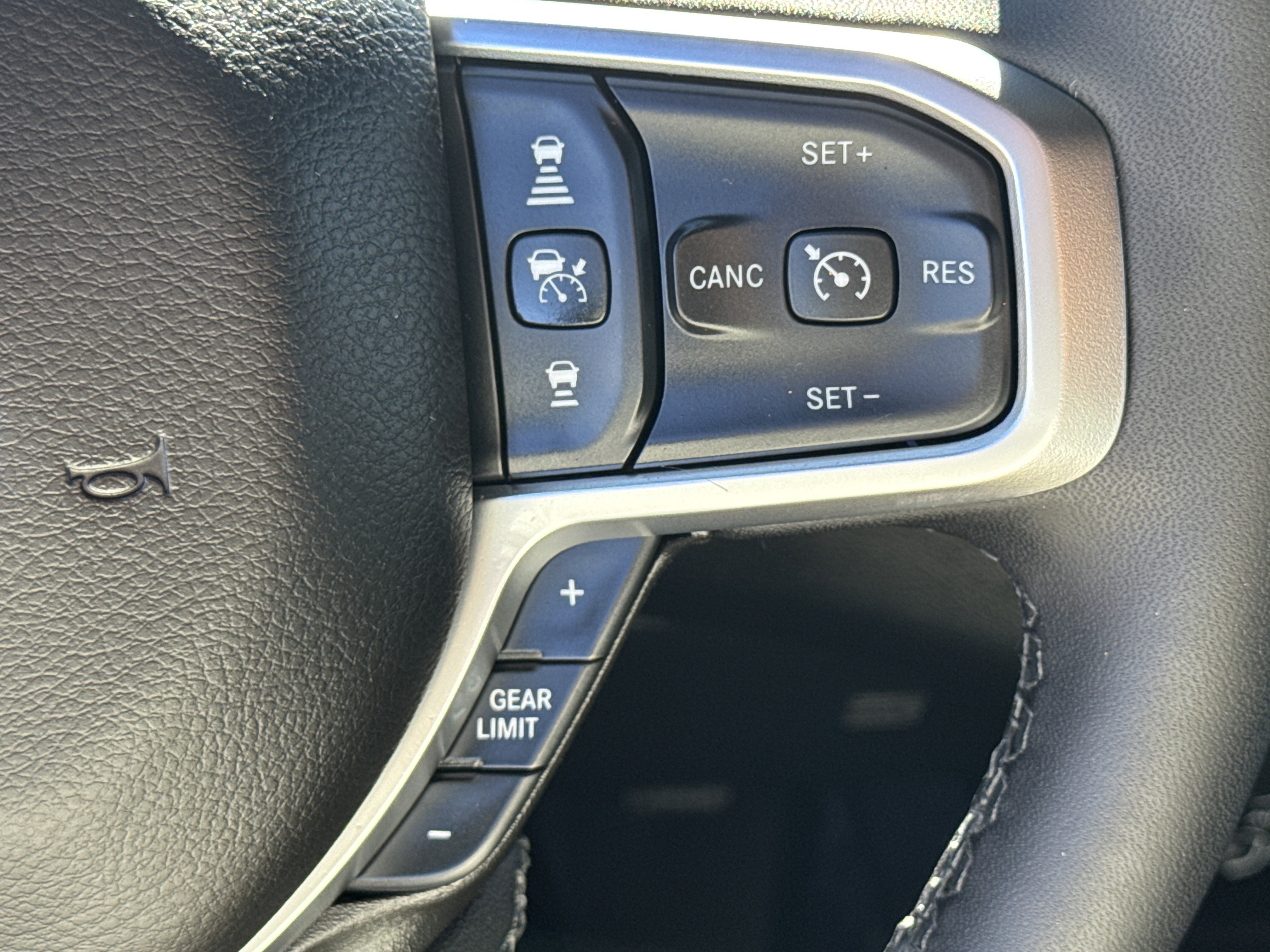 Used 2025 RAM 1500 Big Horn image 30