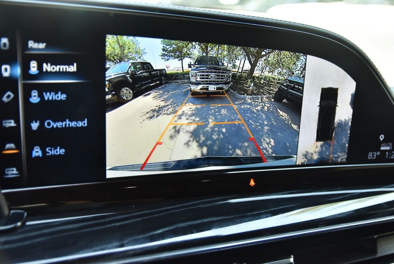 Used 2022 Cadillac Escalade Sport w/ Touring Package AWD/4WD image 29