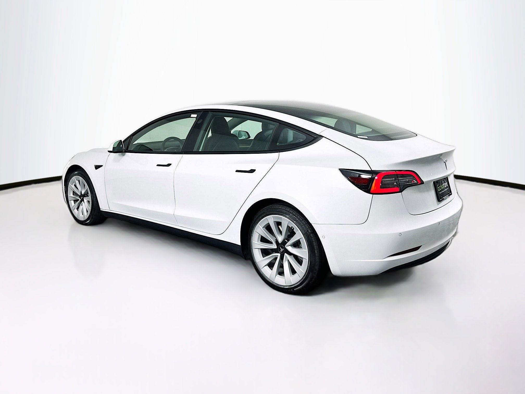 Used 2022 Tesla Model 3 image 5
