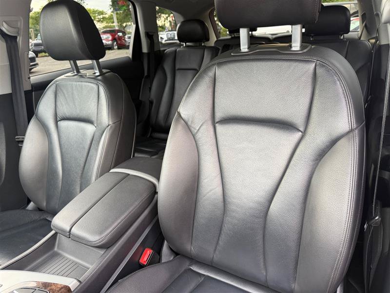 Used 2018 Audi Q7 2.0T Premium Plus w/ Premium Plus Package AWD/4WD image 11
