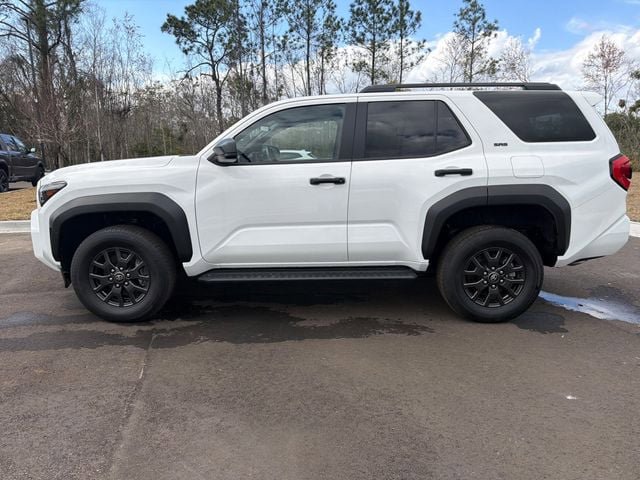 Used 2025 Toyota 4Runner SR5 AWD/4WD image 2