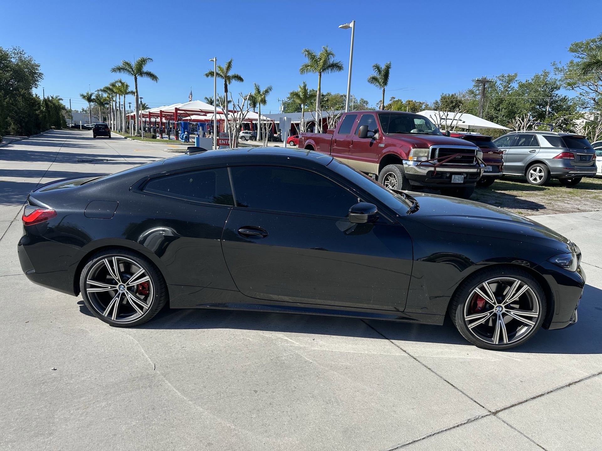 Certified 2023 BMW 430i 430i w/ M Sport Package image 3