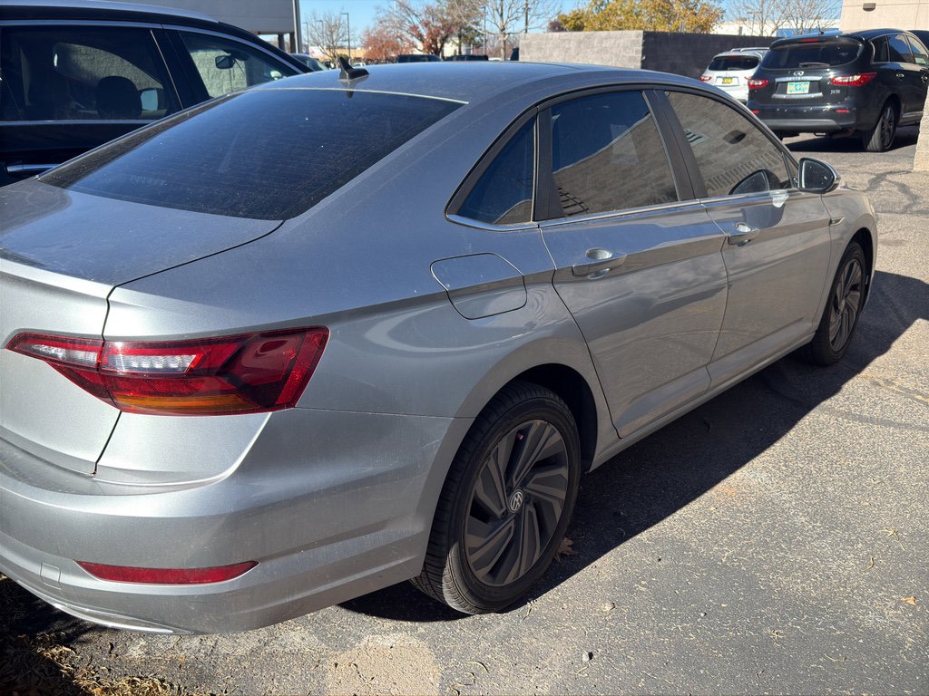 Used 2019 Volkswagen Jetta SEL Premium image 6