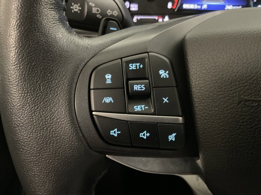 Used 2020 Ford Explorer Limited image 12