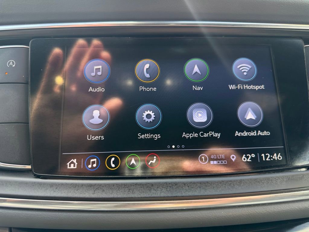 Used 2024 Buick Enclave Premium image 14