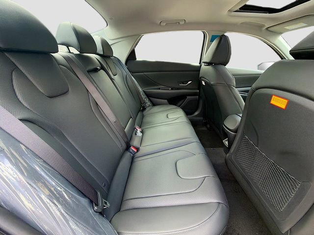 New 2026 Hyundai Elantra Limited image 29