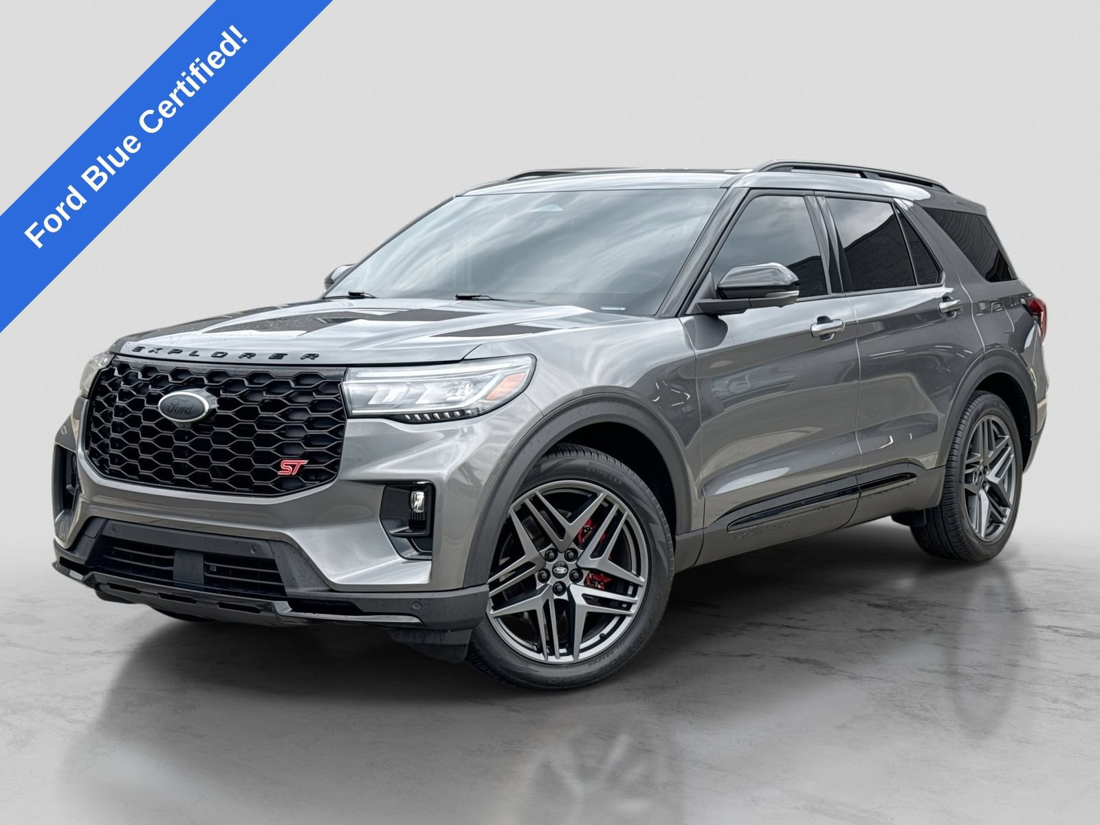 Certified 2025 Ford Explorer ST AWD/4WD image 1