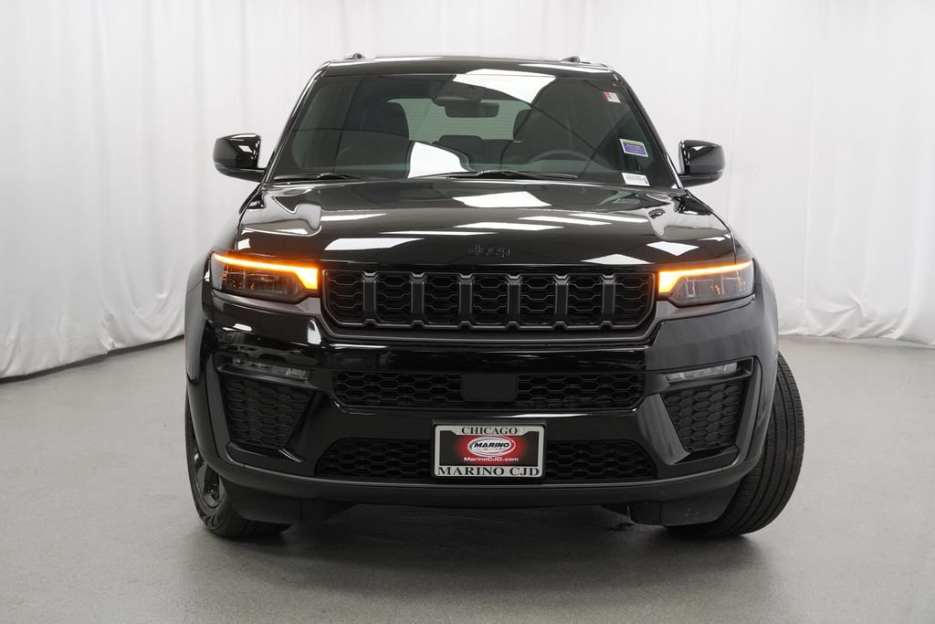 Certified 2026 Jeep Grand Cherokee Limited w/ Limited Altitude Package AWD/4WD image 8