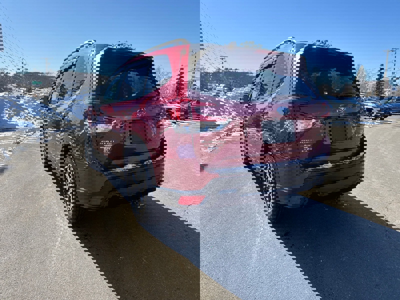 Used 2024 Subaru Forester Premium image 5