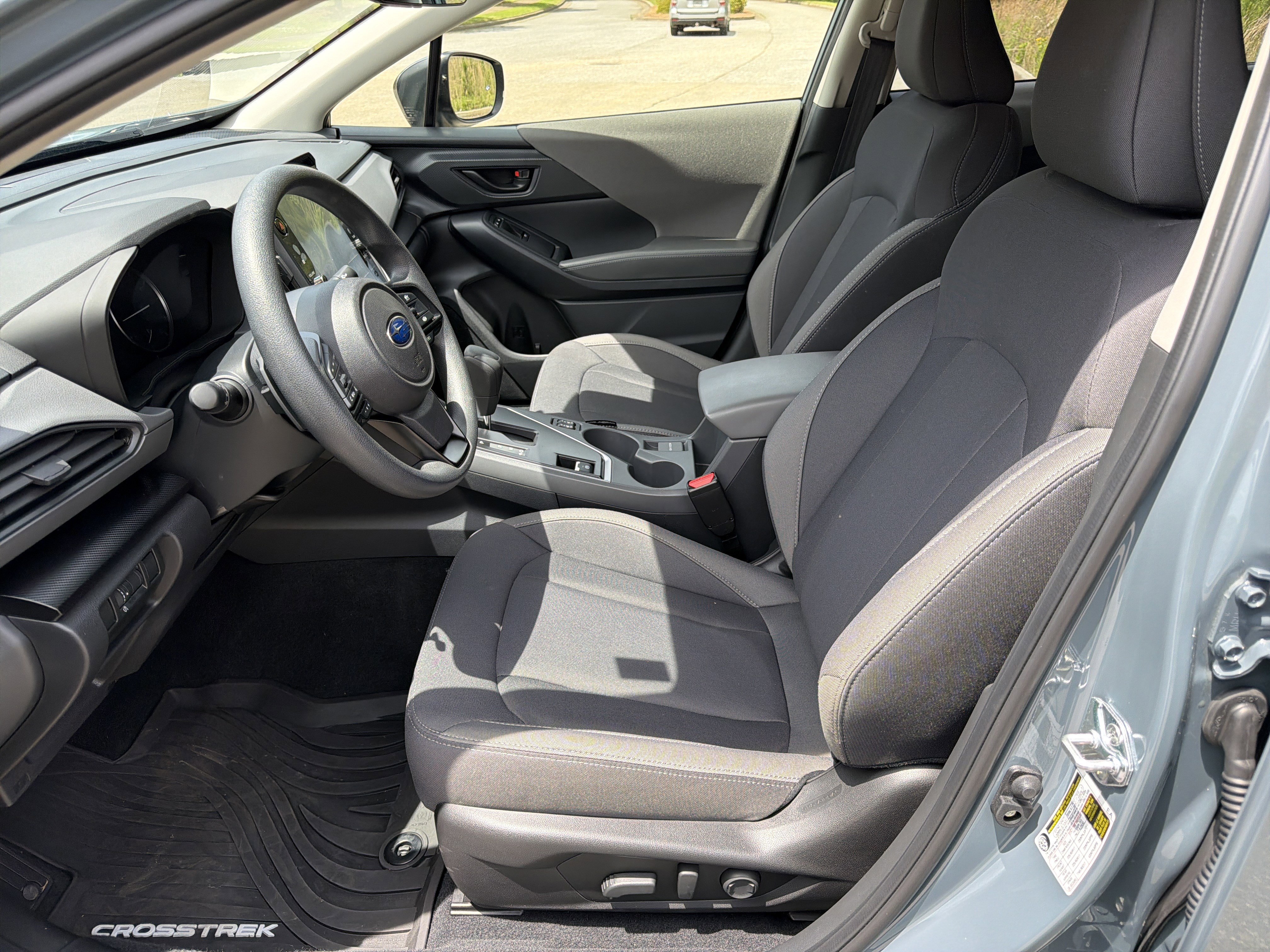 Used 2025 Subaru Crosstrek 2.0i Premium AWD/4WD image 9