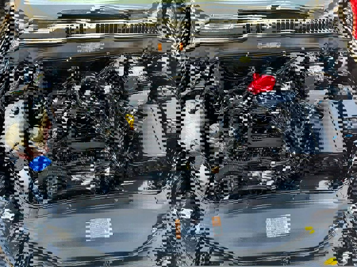 Used 2019 Ford Fusion SEL image 19