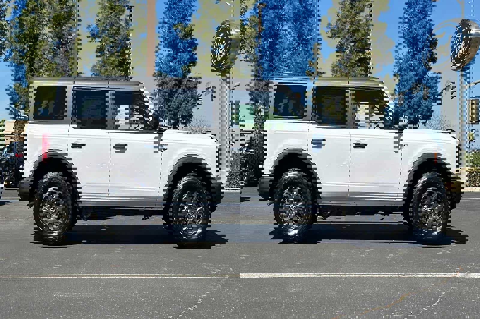 New 2026 Ford Bronco Big Bend image 8