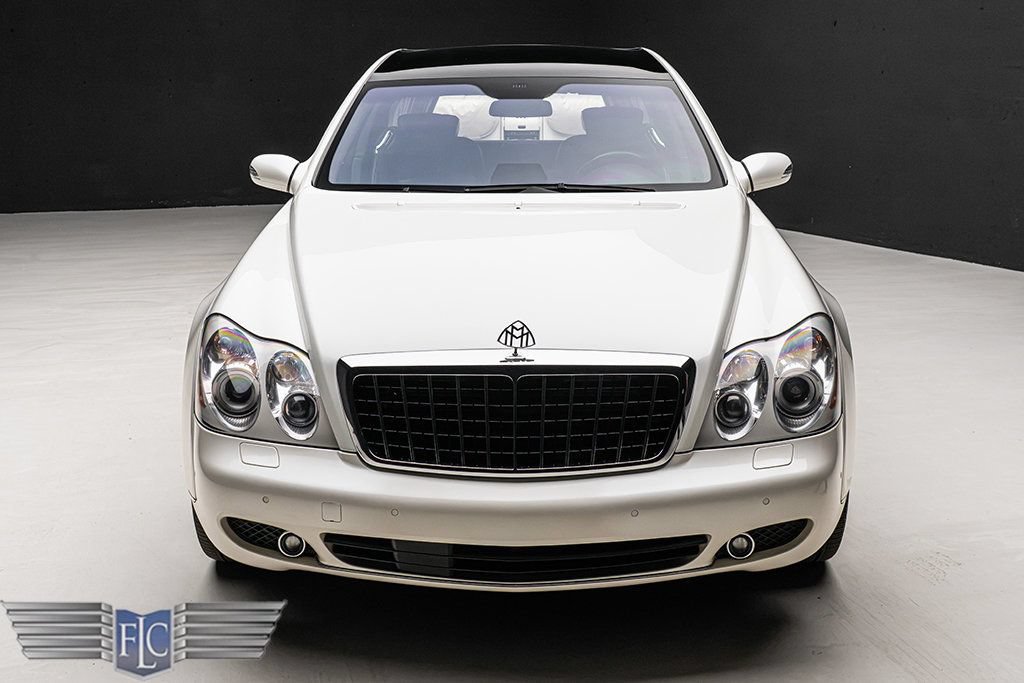 Used 2009 Maybach 62 S RWD image 2