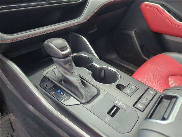 Used 2021 Toyota Highlander XSE FWD image 15