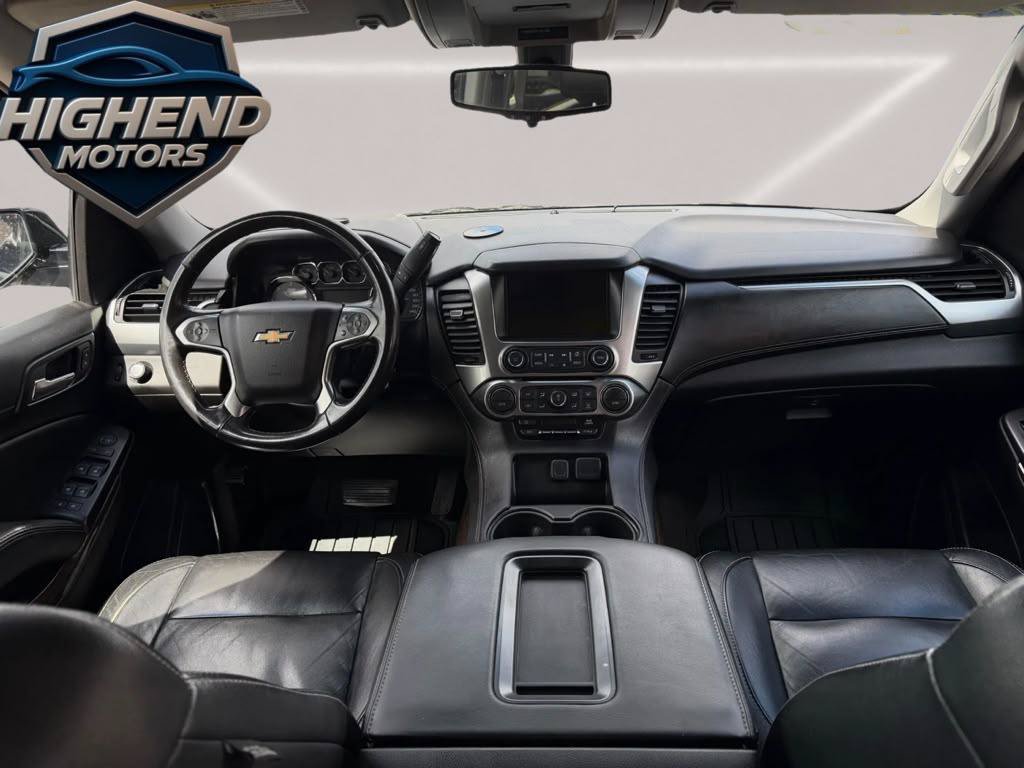 Used 2016 Chevrolet Suburban LS RWD image 20