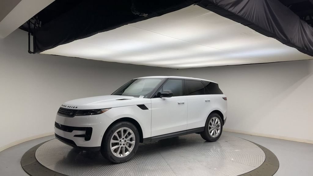 Certified 2025 Land Rover Range Rover Sport SE AWD/4WD image 4