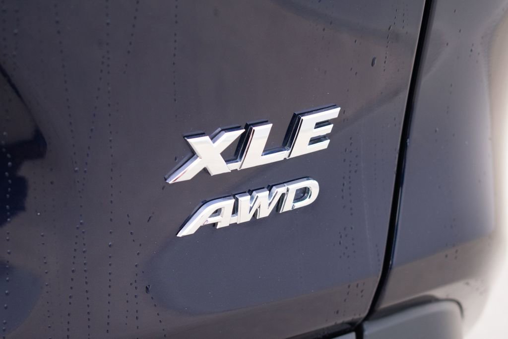 Used 2025 Toyota RAV4 XLE Premium image 29