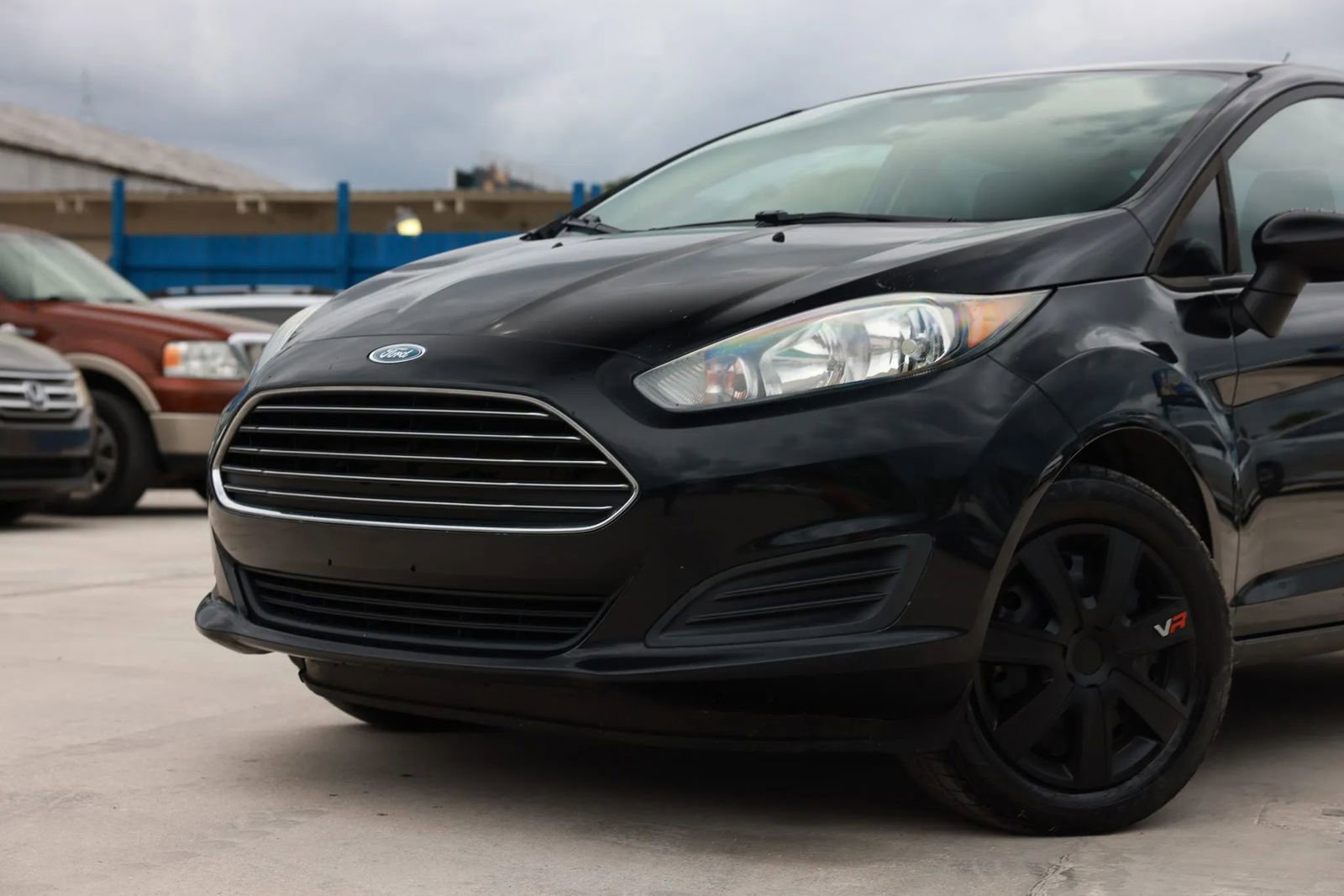 Used 2017 Ford Fiesta S FWD image 25