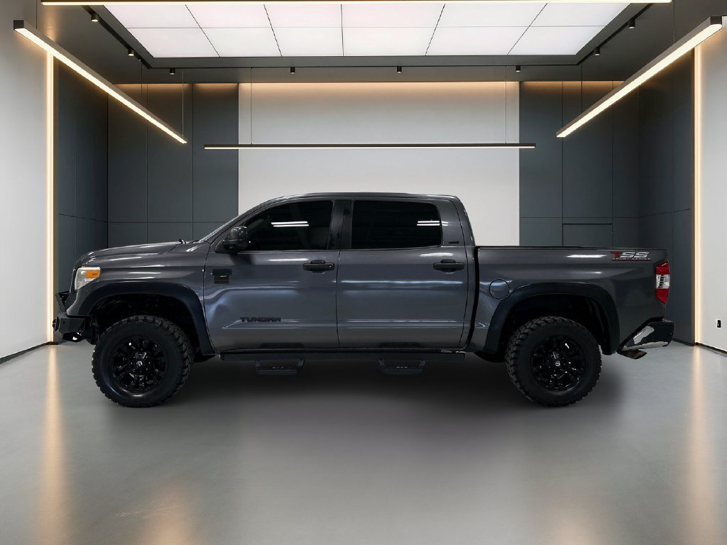 Used 2014 Toyota Tundra SR5 w/ SR5 Upgrade Package AWD/4WD image 2