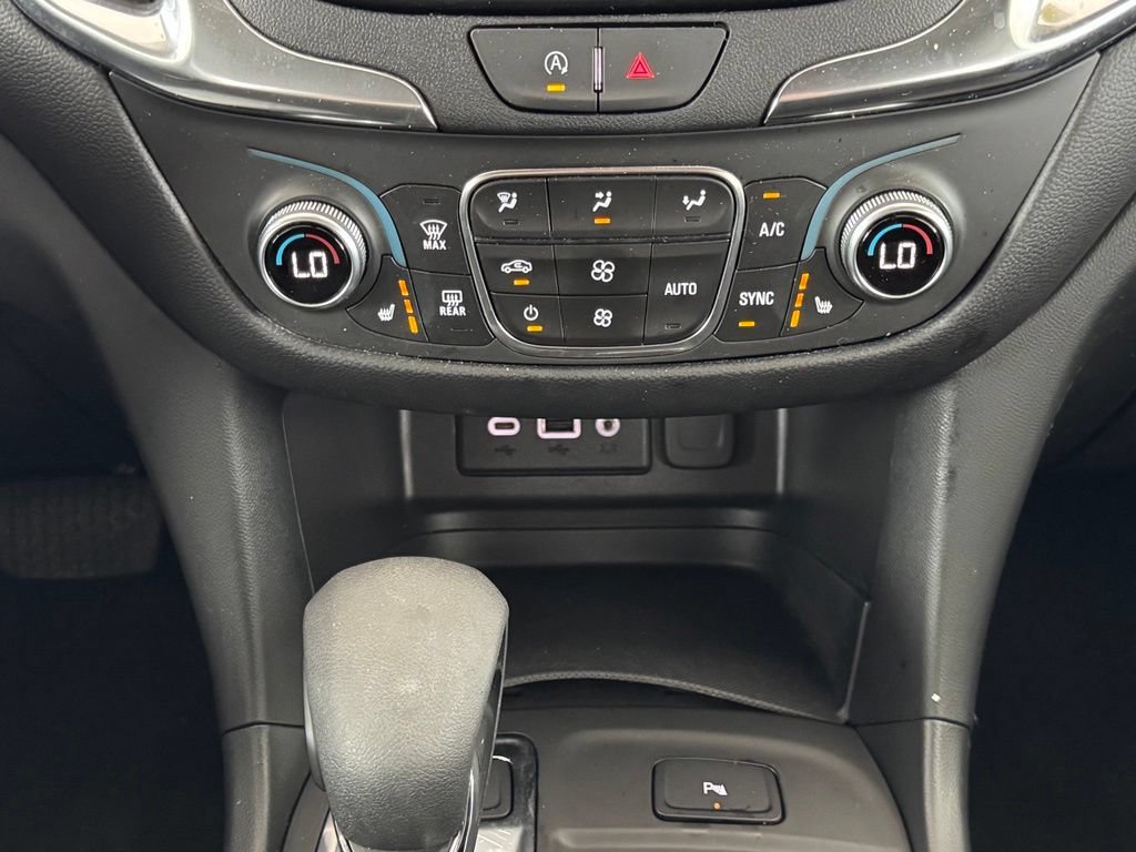 Used 2024 Chevrolet Equinox LT AWD/4WD image 30