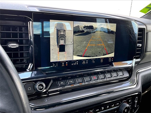 Used 2024 Chevrolet Silverado 1500 ZR2 image 25