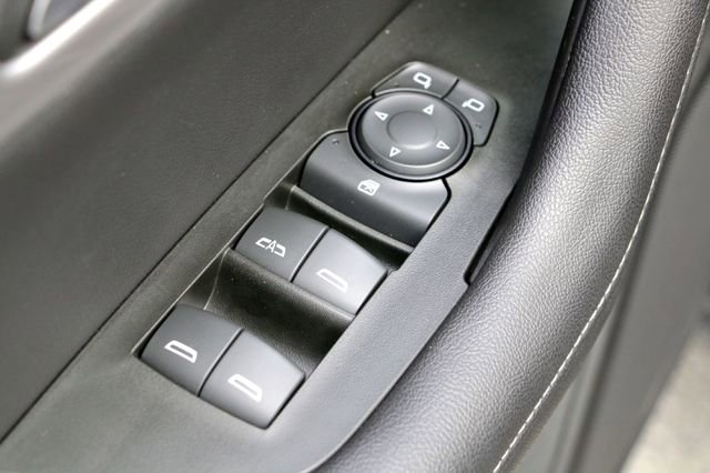 Used 2023 Chevrolet Blazer LT FWD image 22