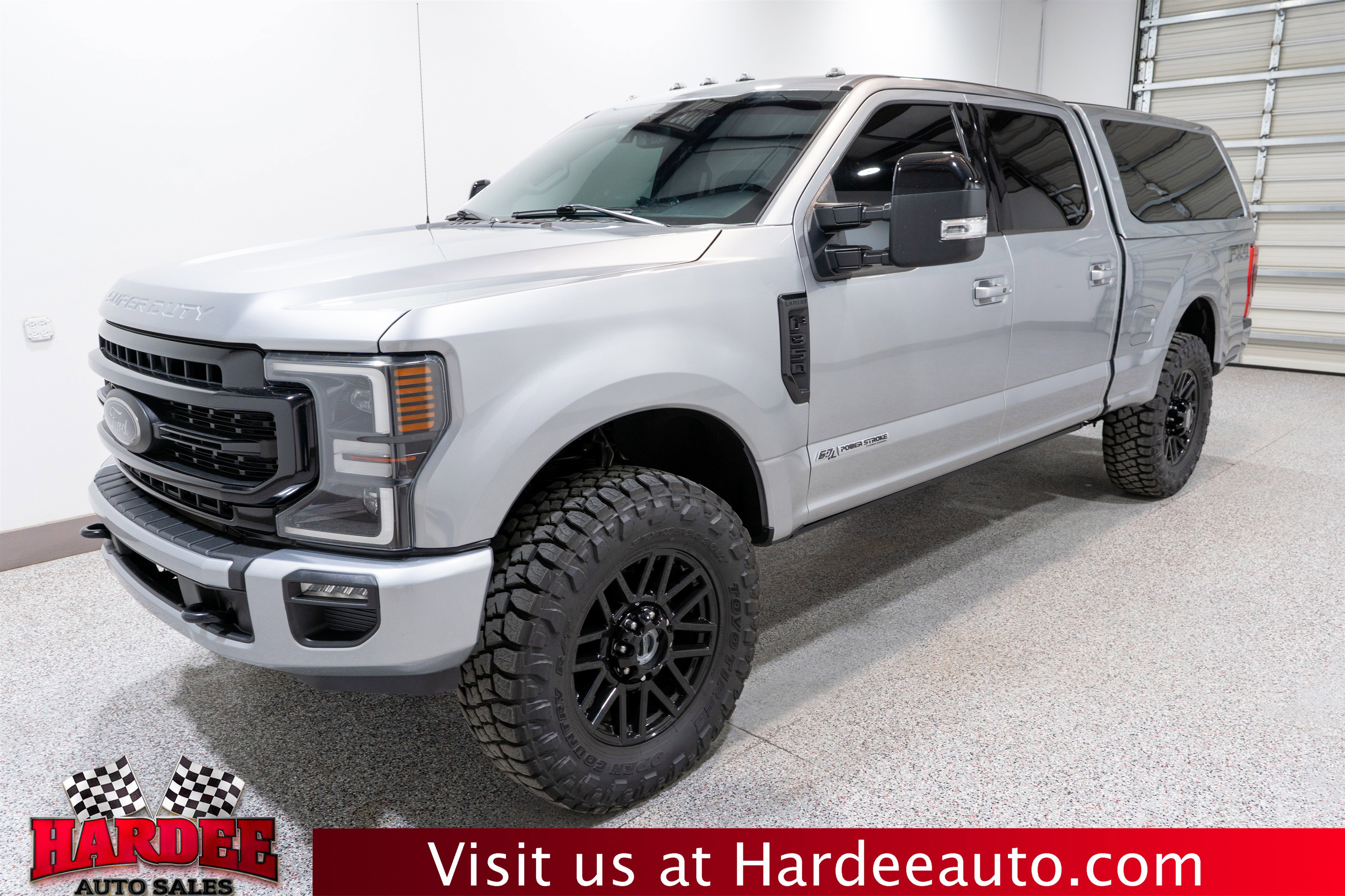 Used 2020 Ford F350 Lariat image 2
