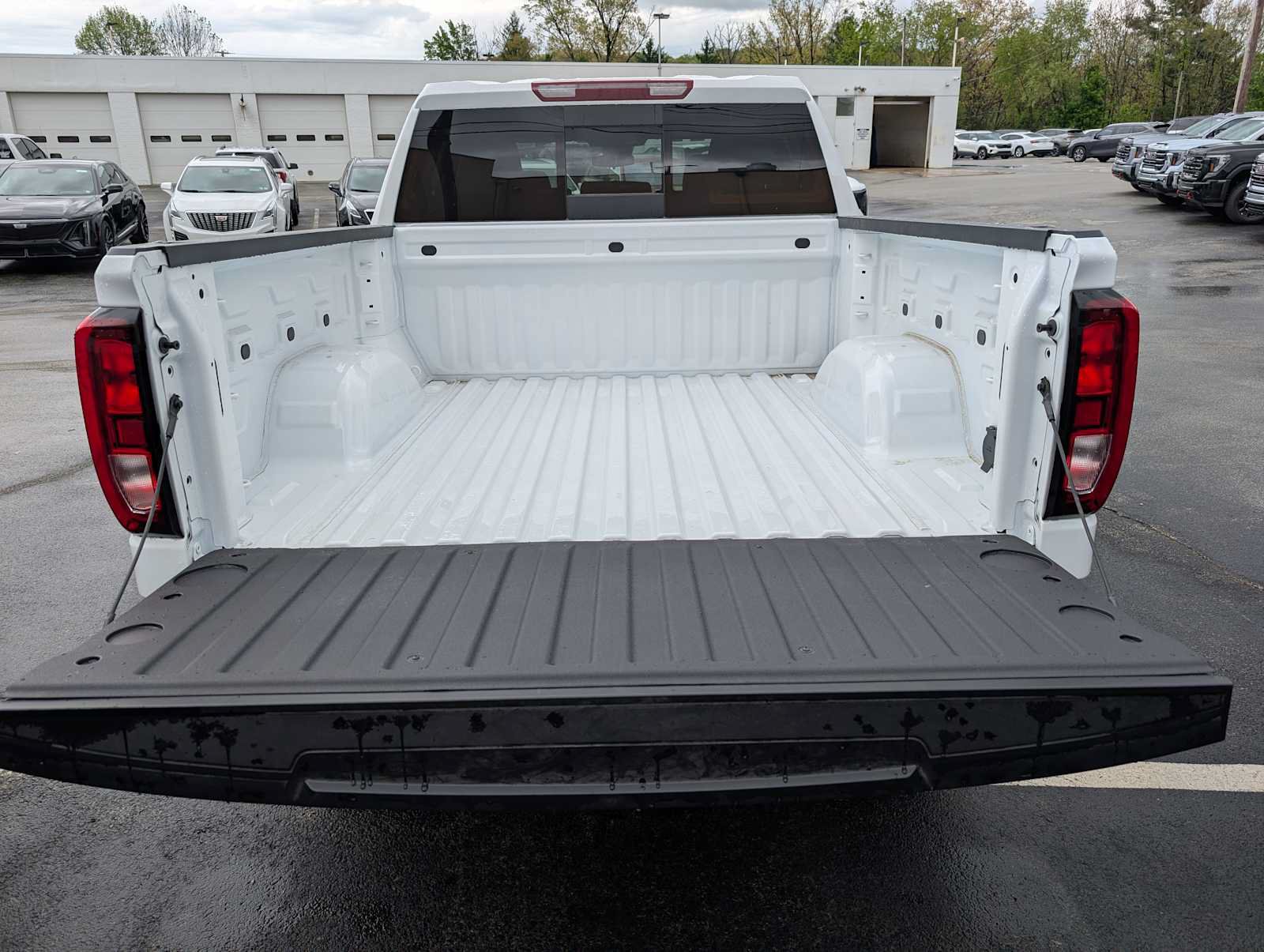 New 2026 GMC Sierra 1500 Elevation w/ Preferred Package AWD/4WD image 7