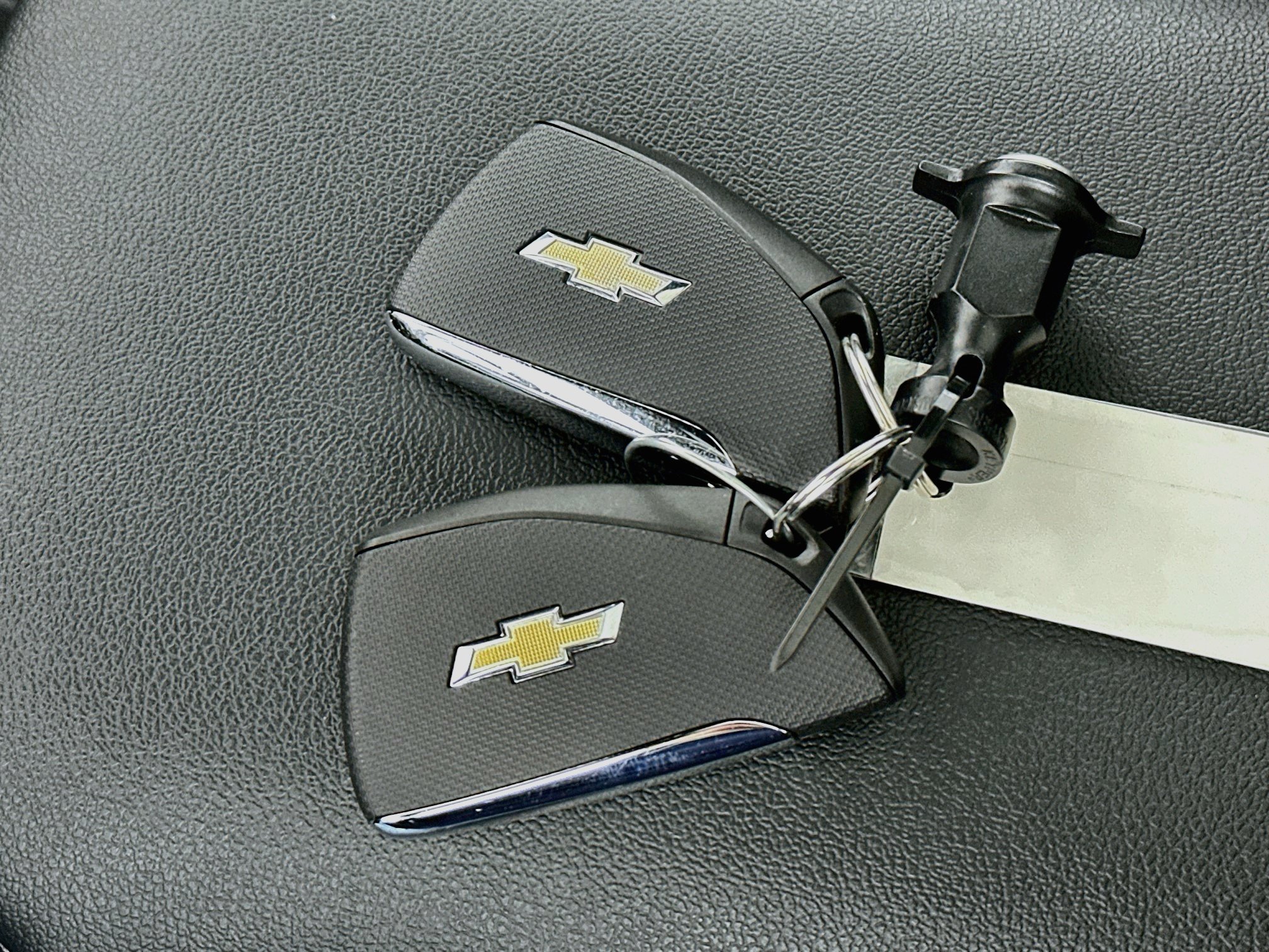 Used 2024 Chevrolet Blazer EV LT AWD/4WD image 25