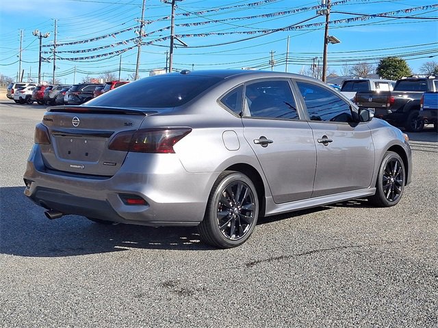 Used 2018 Nissan Sentra SR w/ SR Midnight Edition Package image 6