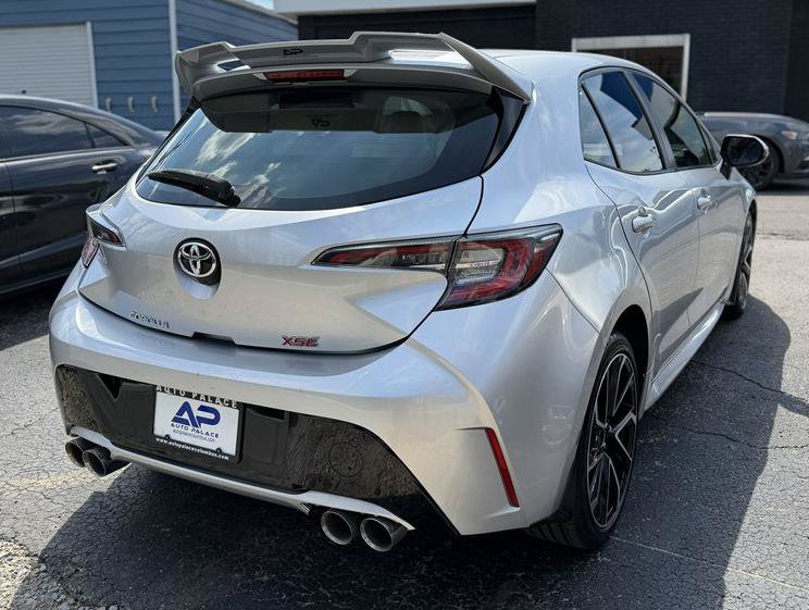Used 2019 Toyota Corolla XSE FWD image 6