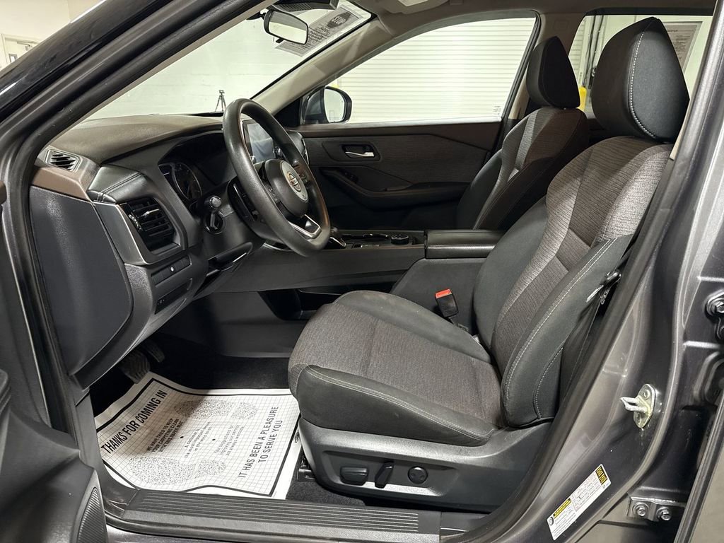 Used 2021 Nissan Rogue SV AWD/4WD image 18