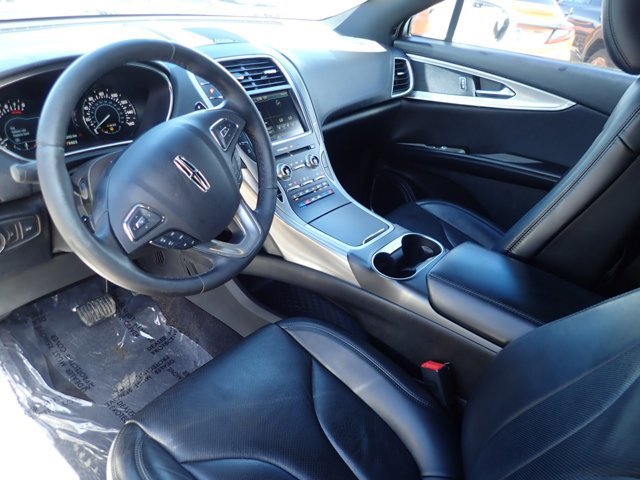 Used 2016 Lincoln MKX Reserve w/ Climate Package AWD/4WD image 12