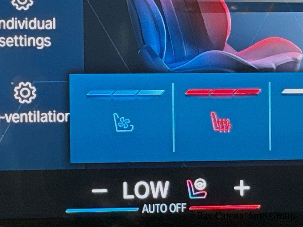 Used 2025 BMW M3 w/ M Carbon Exterior Package image 21