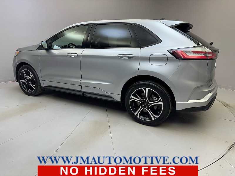 Used 2023 Ford Edge ST image 3