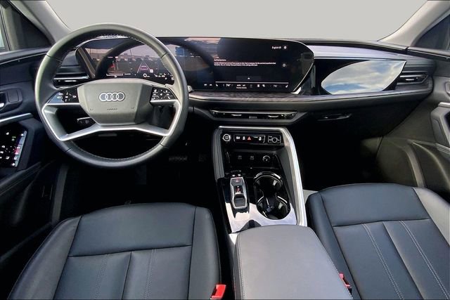 Certified 2025 Audi Q5 Premium w/ Convenience Package AWD/4WD image 15