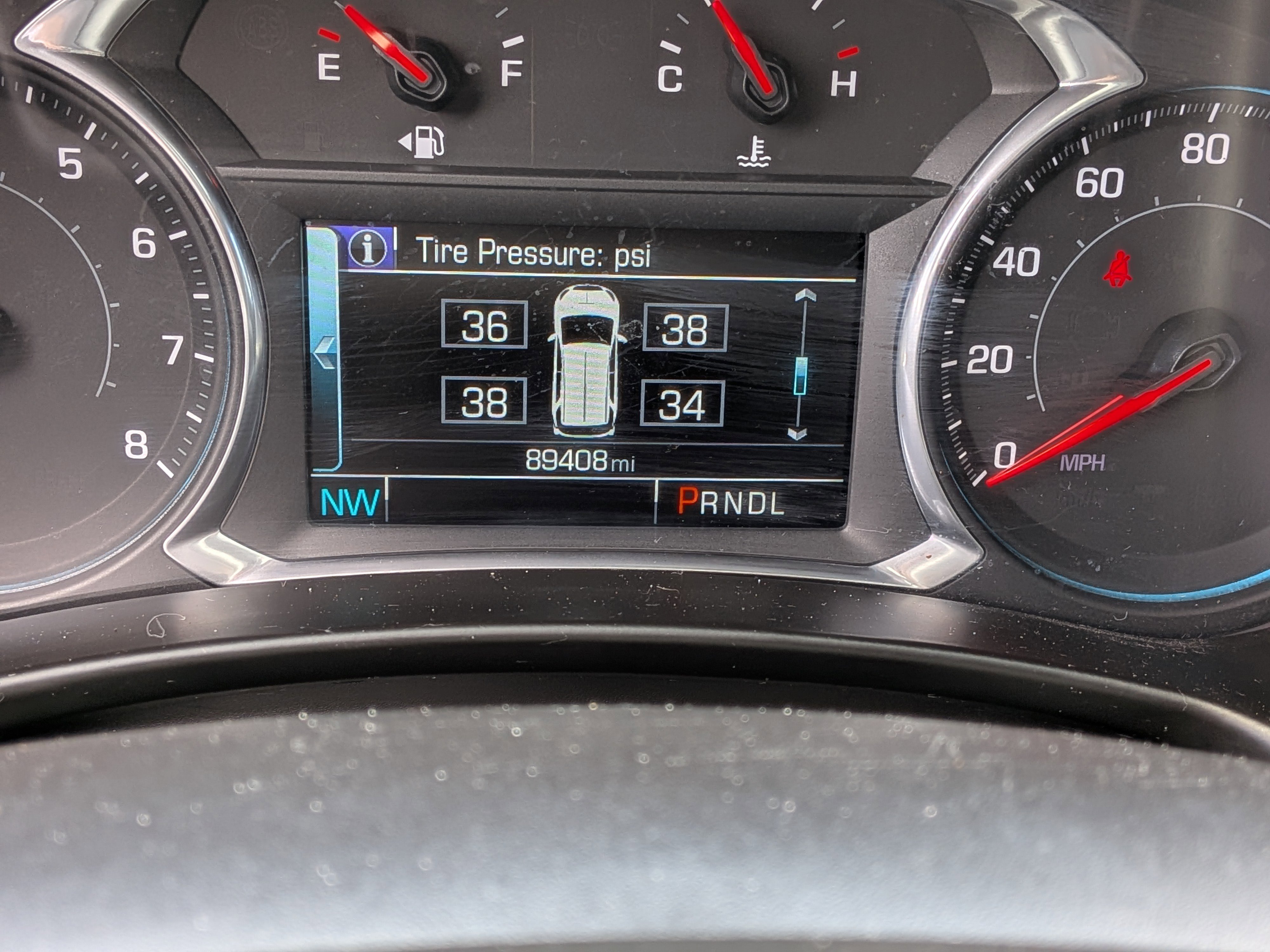 Used 2018 Chevrolet Equinox LT FWD image 30