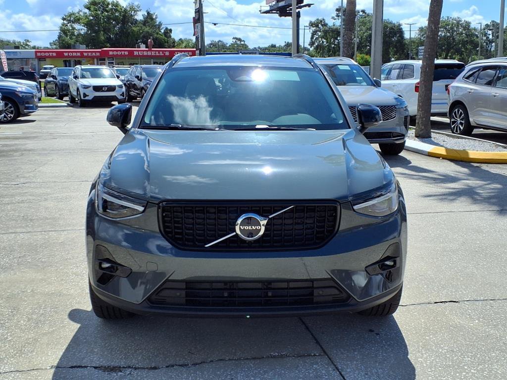 New 2026 Volvo XC40 B5 Plus w/ Protection Package Premier AWD/4WD image 2