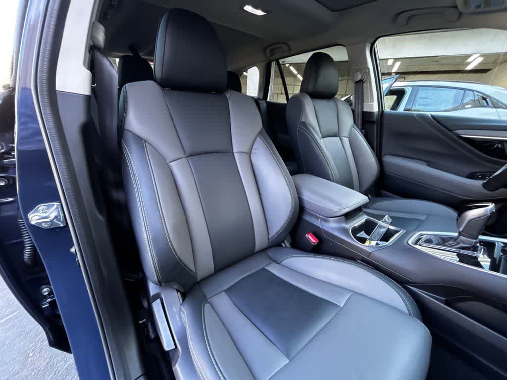 Certified 2025 Subaru Outback Onyx Edition AWD/4WD image 15