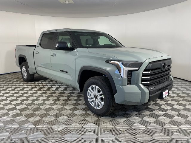 New 2026 Toyota Tundra SR5 w/ SR5 Premium Package AWD/4WD image 10