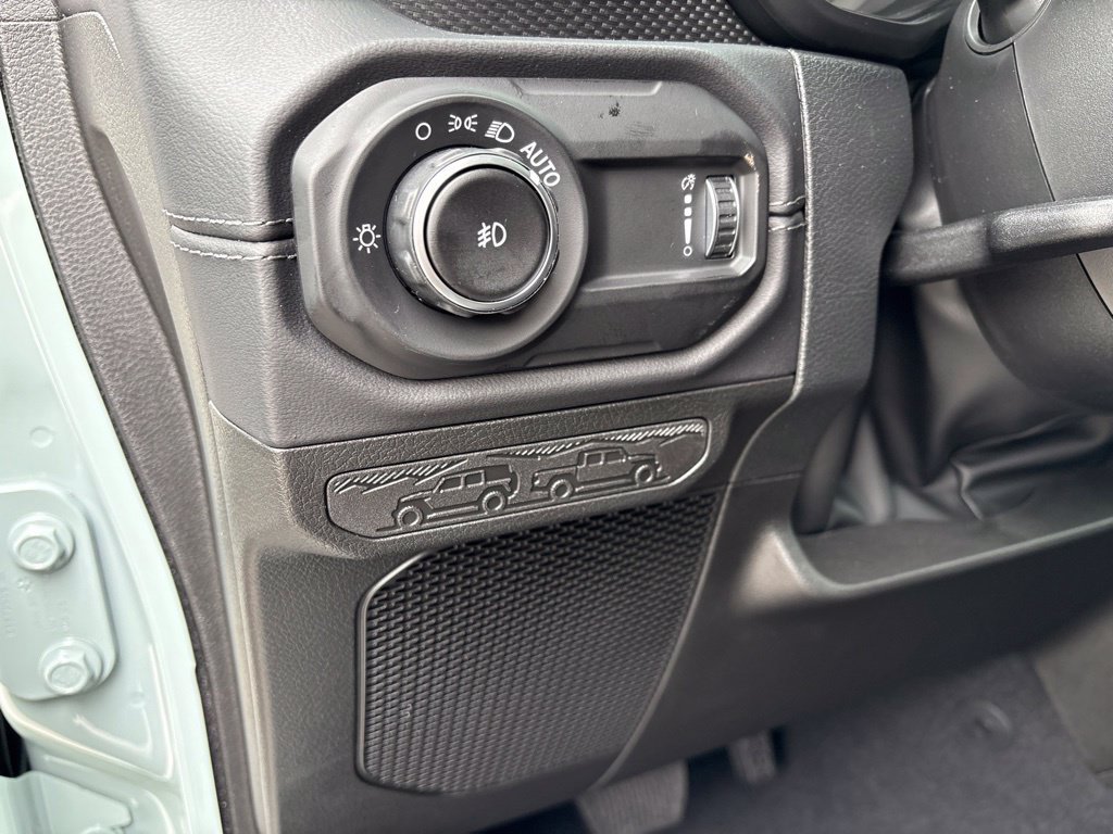 New 2027 Jeep Wrangler Unlimited Rubicon AWD/4WD image 11