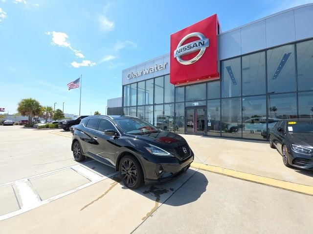 Used 2024 Nissan Murano SV w/ SV Midnight Edition Package image 1