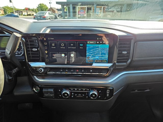 Used 2025 GMC Sierra 1500 SLT AWD/4WD image 28