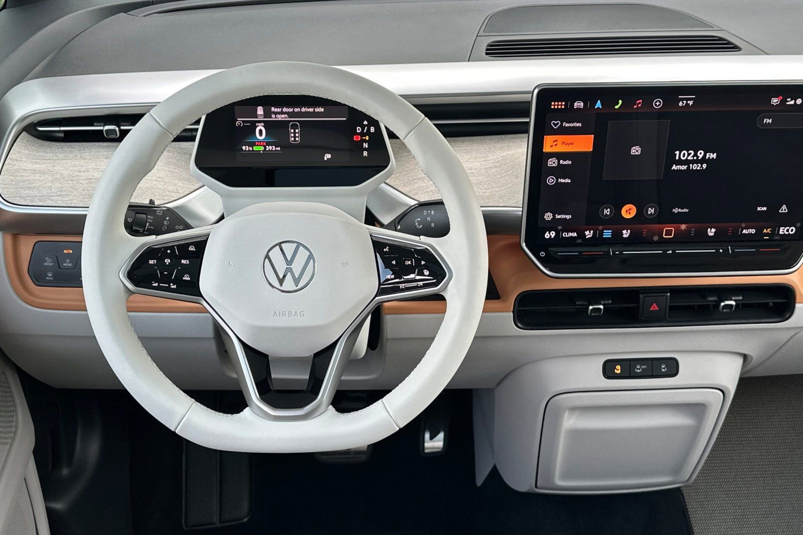 New 2025 Volkswagen ID. Buzz 1st Edition image 12